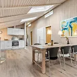 3 Bedroom Cozy Home In Tarm