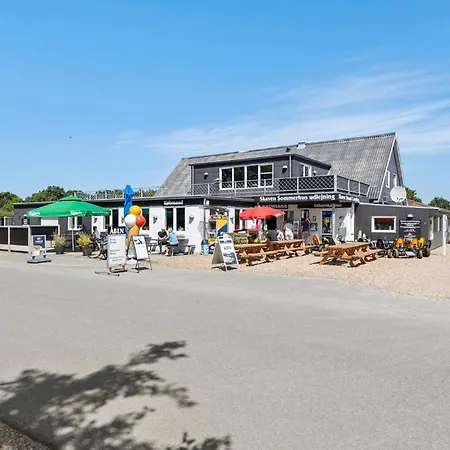 Holiday home 3 Bedroom Amazing In *