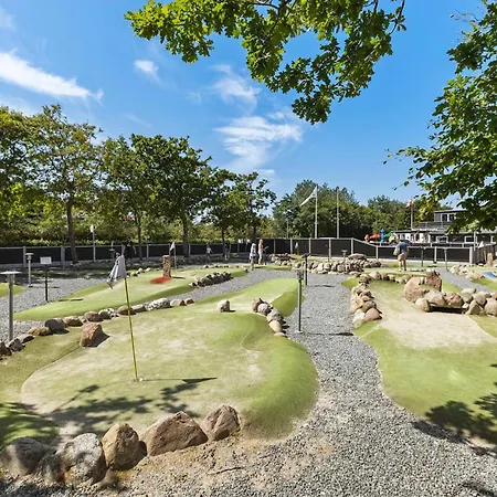 3 Bedroom Amazing In Holiday home Tarm